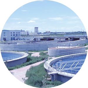 環(huán)境服務(wù)，可以使用石墨烯膜、黑金膜以及陶瓷膜進(jìn)行環(huán)境服務(wù)。